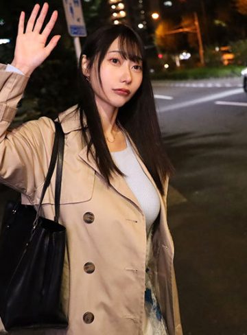 「おい、パイズリしか取り柄ないんだから挟んでヌケよ。」普段優しいボクを、鬼のようなドSに変貌させるほど、責められたがりでドマゾな細身デカ乳オンナ 篠真有