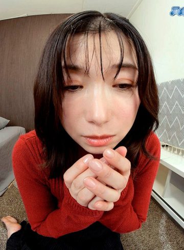 加藤ツバキ（夏樹カオル）AQUA＜アクア＞【VR】欲求不満な奥様は息子の友達のおっきいちんちんに発情してしまう 加藤ツバキ