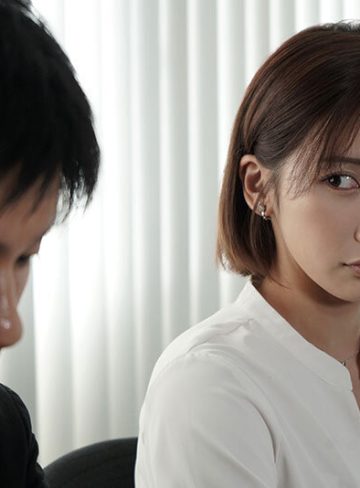 「コンドーム破けてたから責任取ってよ！」酔った勢いで会社の同僚とハメた日から、一夜限りの過ちの筈が何故か僕の彼女になっていて…。 美園和花