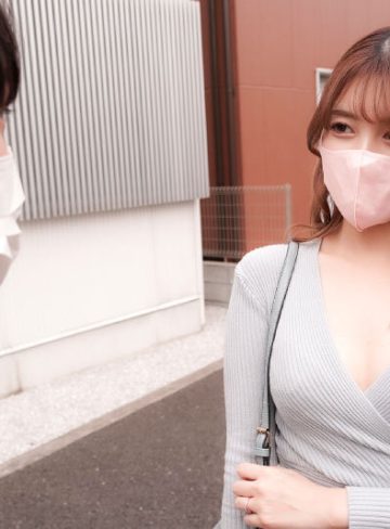 森沢かな（飯岡かなこ）ダスッ！綺麗だと憧れていた友達のお母さんとマッチングアプリで再会。緊張の糸が切れた二人は、理性を捨てて本能のまま交じり合った。 森沢かな