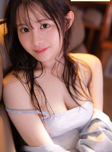 山田鈴奈アイデアポケット突然の豪雨で小動物みたいな女後輩宅へお泊まり 酔って距離感近くなり可愛すぎる顔と隙だらけの部屋着姿に彼女持ちの俺、我慢の限界… 山田鈴奈