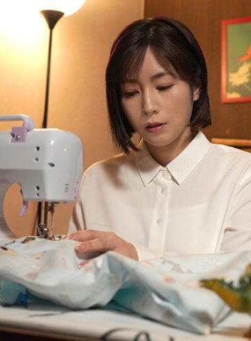 奥田咲エスワン ナンバーワンスタイルシンママは子供が寝た後のパパ活で媚薬使って現実逃避エクスタシー 奥田咲